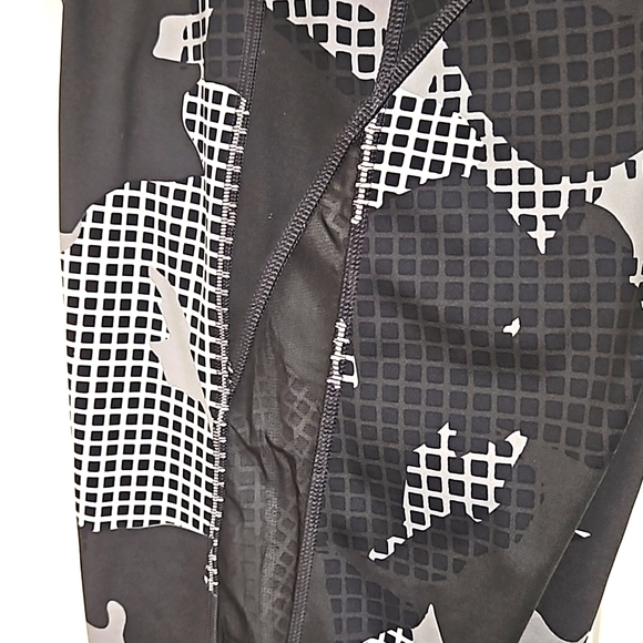 Adidas CLIMALITE Acive Leggings - Picture 4 of 7